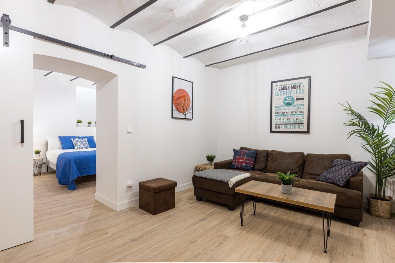 Appartement Latina XV à Madrid Extérieur photo